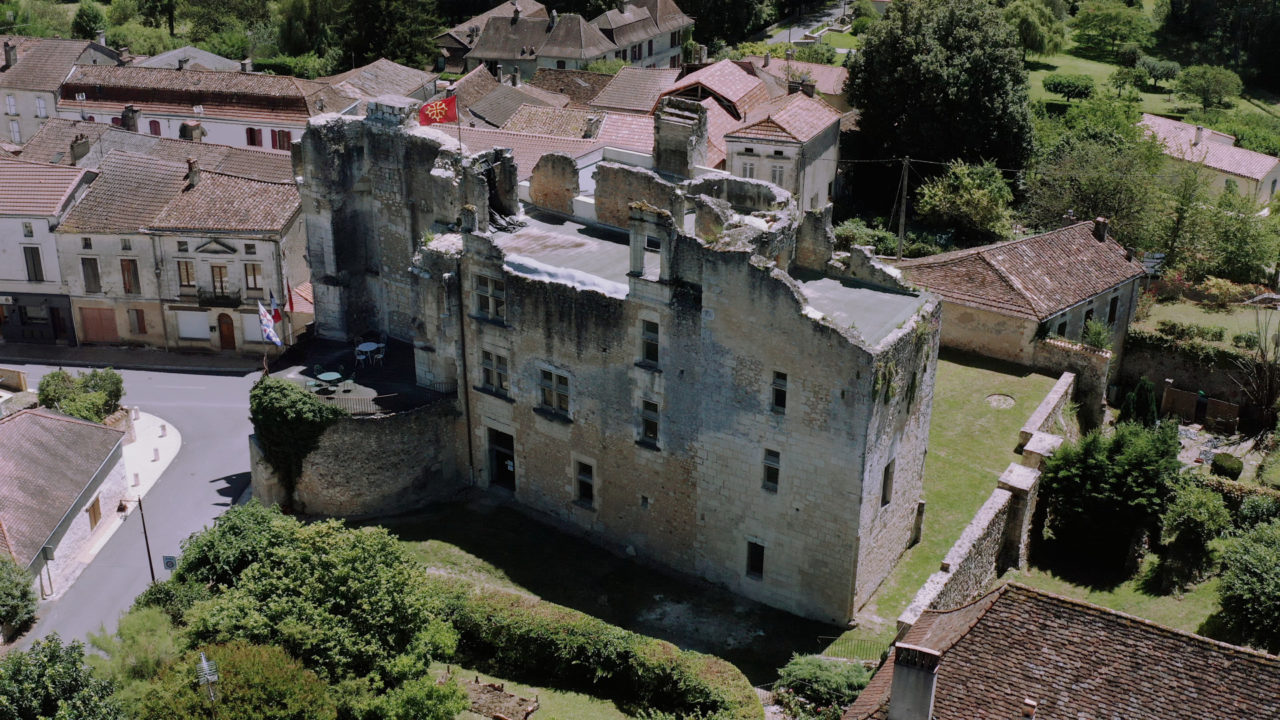 Ch teau De Barri re Villamblard DORSALE Ch teau De Barri re Villamblard DORSALE