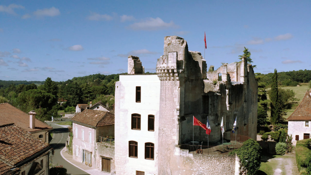 Ch teau De Barri re Villamblard DORSALE Ch teau De Barri re Villamblard DORSALE